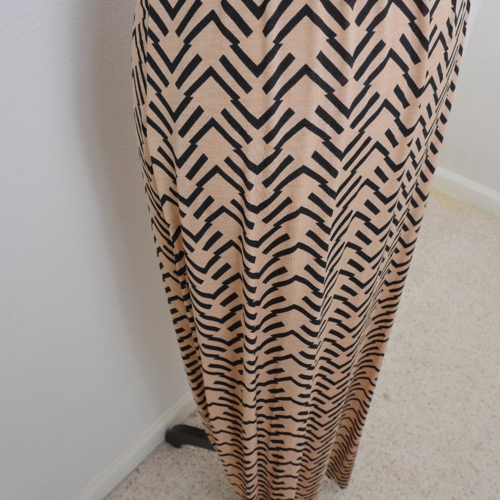 Three Pink Hearts Tan Black Tribal Boho Print Sleeveless Size Small Maxi Dress - Picture 7 of 11